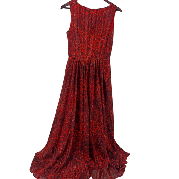 T Tahari Red Sleeveless Animal Print Maxi Dress Metallic SIZE 6 - Picture 2 of 8